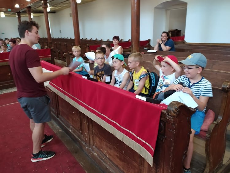 Ifjúsági és Vakációs Bibliahét 81